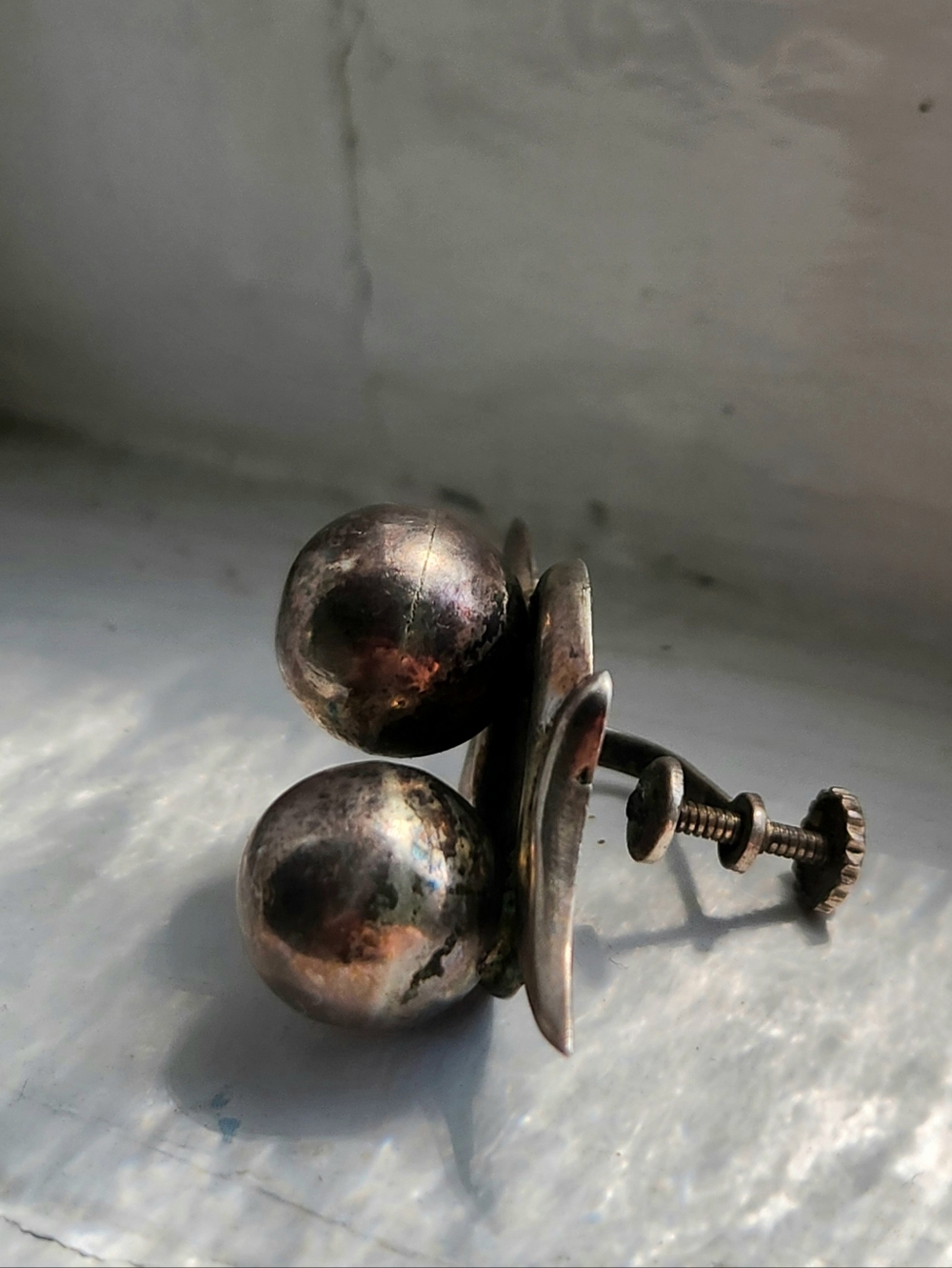 STERLING SILVER MID CENTURY MEXICO SCREW BACK EARRINGS - Picture 7 of 8